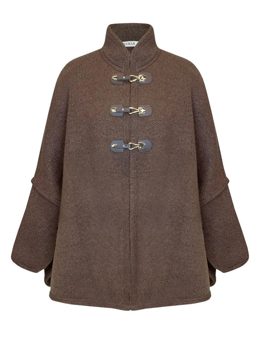 Capa mullet com fechamento em alamar e mangas de cava quadrada Biamar